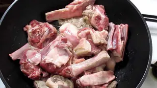 Ароматная и очень вкусная 🥝 баранина с картошкой
