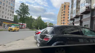 Три новых правила ГИБДД — уже действуют: как не отдать 5 тысяч за кресло и 15 — за просрочку прав в 2026 году
