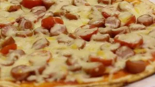Очень вкусная пицца на сковороде на кефире - экспресс рецепт