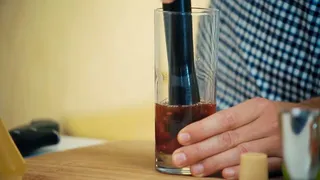 Рецепт вкусного безалкогольного 🥝 коктейля для тех, кто за рулем