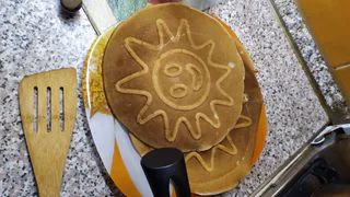 Взбиваем кефир с майонезом — и через 15 минут гора вкуснятины к чаю готова: домашние уплетают с удовольствием