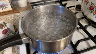 Можно ли кипятить обычную воду из-под крана - запомните раз и навсегда